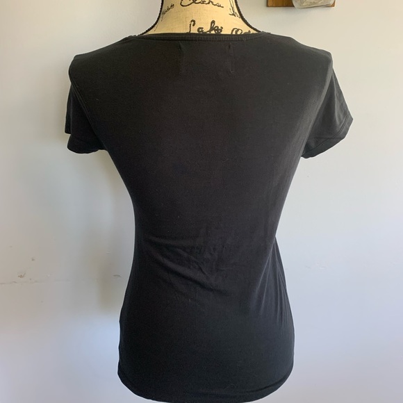 Zara Basic Embroidered T - Picture 7 of 8